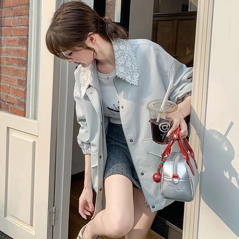 ​Figure Flattering Lace Short Jacket with Collar Long Sleeve Slimming Top for Small Frame​