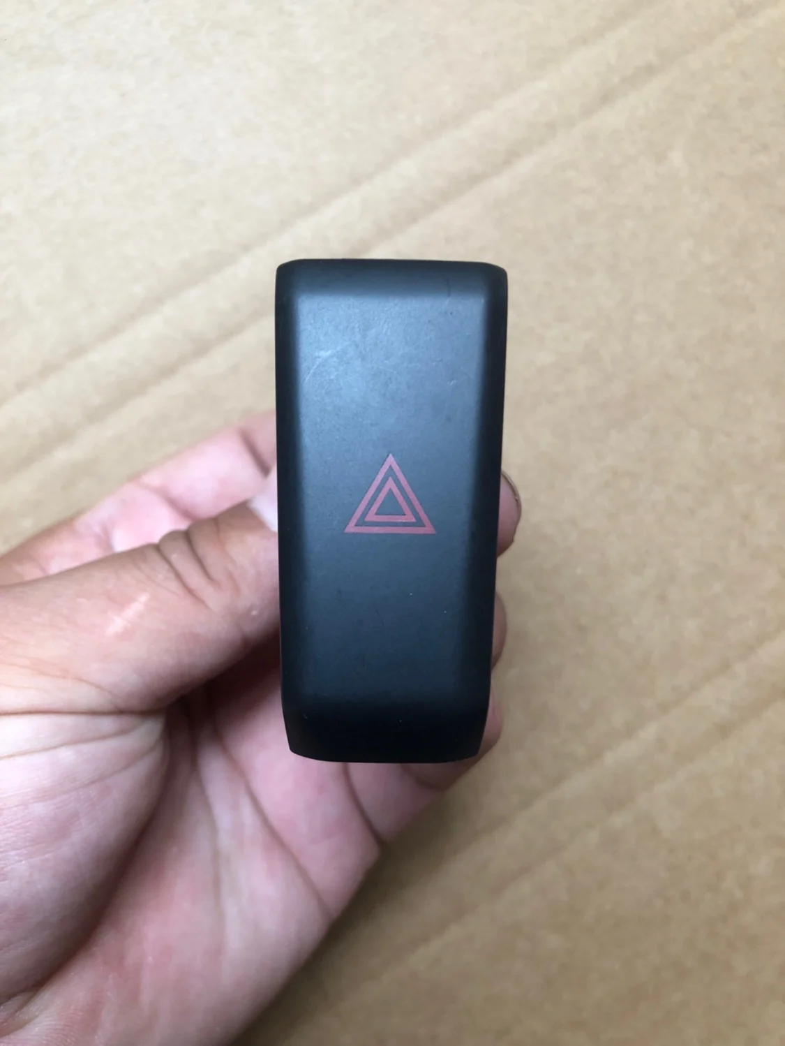 

For Ford Escort Mondeo Hazard Light Switch Emergency Light Hazard Switch Button