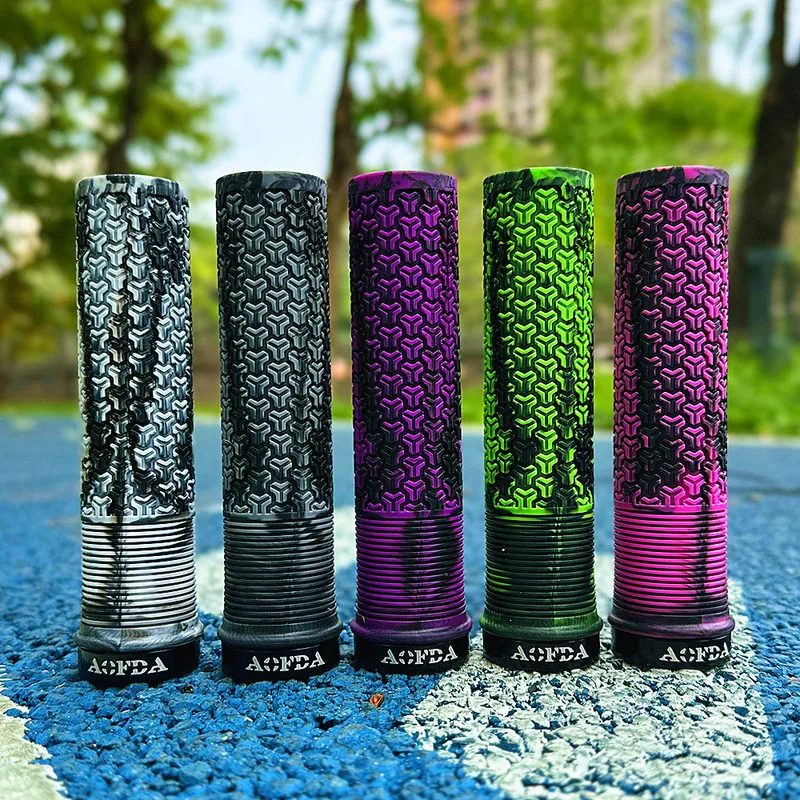 manoplas-universais-para-bicicleta-de-montanha-antiderrapantes-e-com-absorcao-de-choque-manoplas-de-borracha-com-trava-Unica-para-bmx-e-pecas-de-ciclismo-off-road