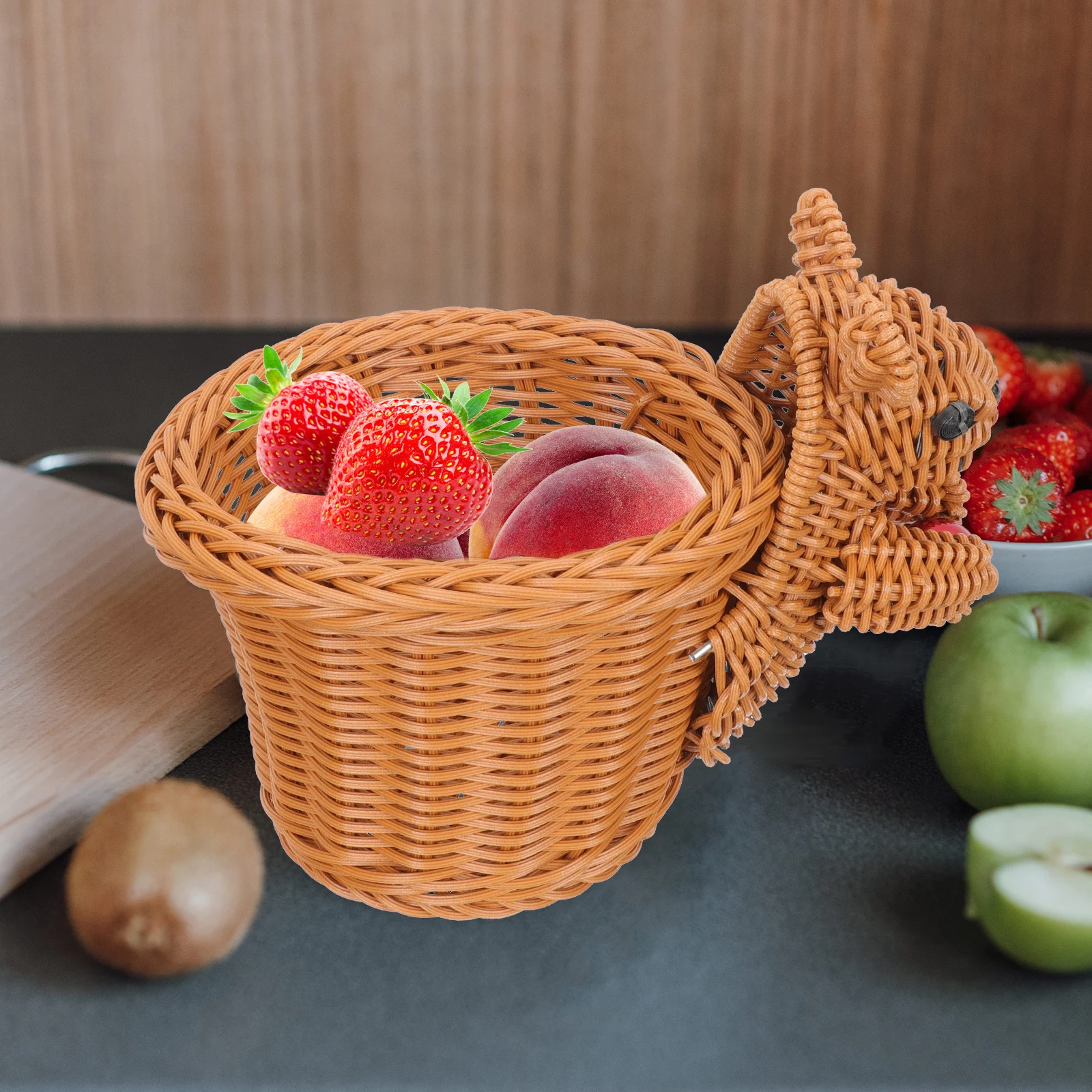 

Squirrel Shaped Storage Basket Woven Snack Tray Dried Fruits Nuts Candies Bread Container Household Kitchen Barware