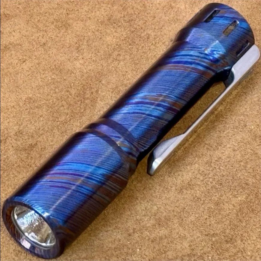 Used EDC ReyLight damascus Titanium LANapple Flashlight Outdoor Tools Strong Light Torch Lamp Decompression Toy
