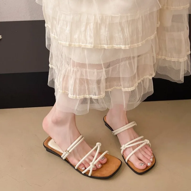 

Women's Fashion Sandals Summer Casual Flat Slippers Outdoors Beach Ladies Elegant Dress Low Heel Slippers