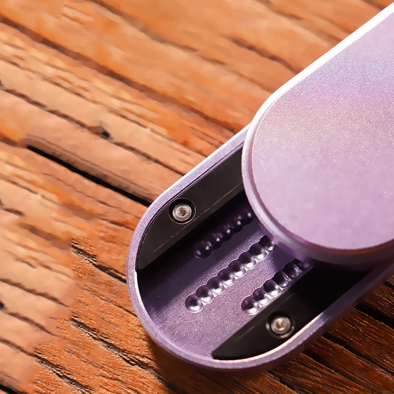 Novel EDC Rotating Mechanical Push Card Tactile Slider Fingertip Gyroscope ADHD Tool for Relieving Stress and Relaxing Toy