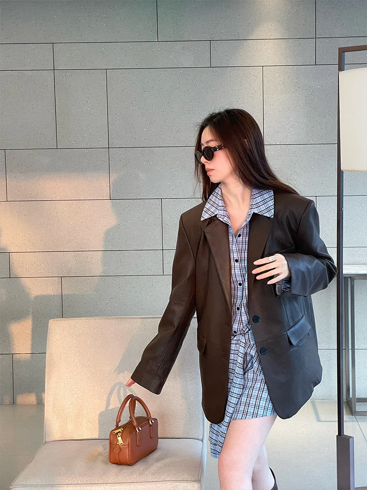 CHICMOC 2025年春新作 レディースレザージャケット ショートコート ハイエンドレディースファッション オリジナルデザイン ルーズフィット 長袖