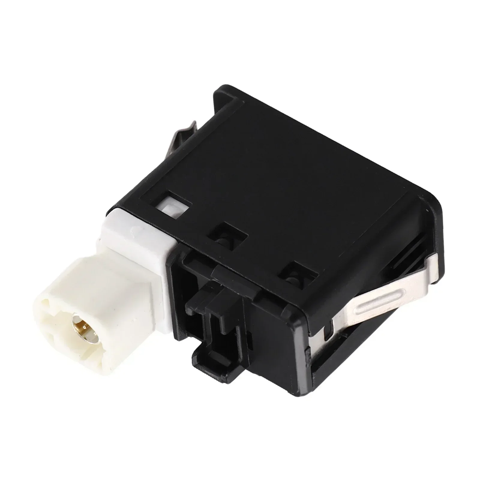 Compact Car USB AUX Input Port Plug For BMW 1 Series E81 E87 E88 E82 E90 E91 E92 E93 E60 E61 Quick Installation
