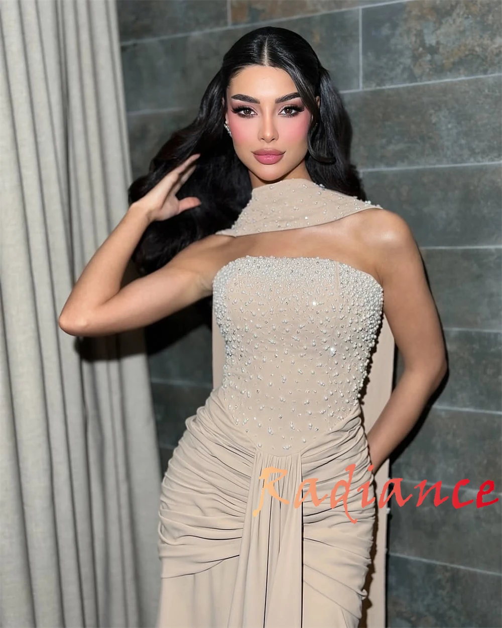 Maßgeschneiderte glitzernde Jersey-Abendkleider, zarte, trägerlose, ärmellose Heimkehrkleider, luxuriöse Kleider für besondere Anlässe