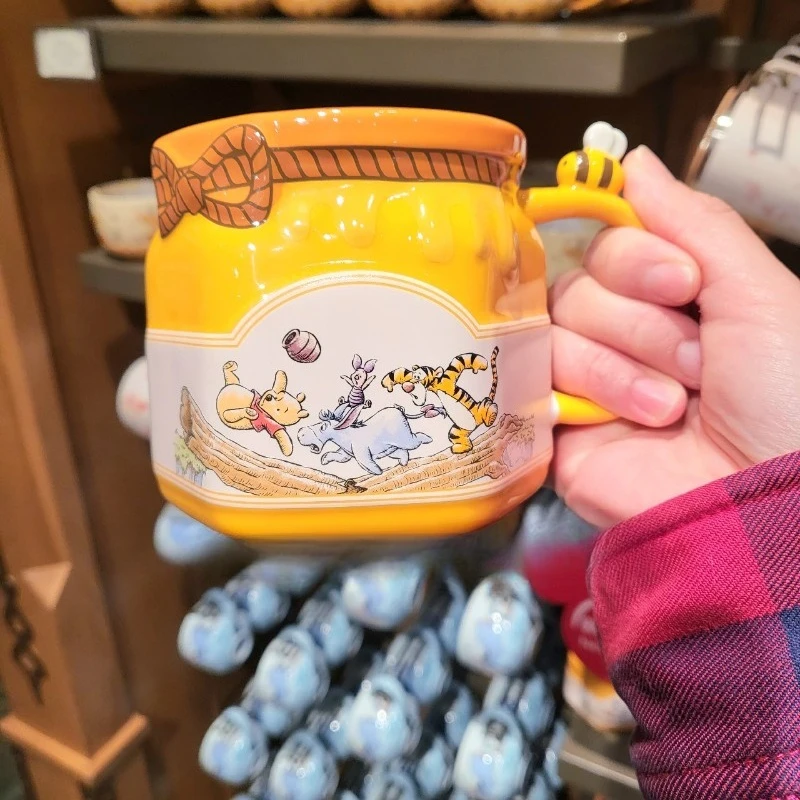 

Disney Fashion Creative Cartoon Winnie the Pooh Family Honey Can Mug Household 3D Luxury Collection Cup 450ml