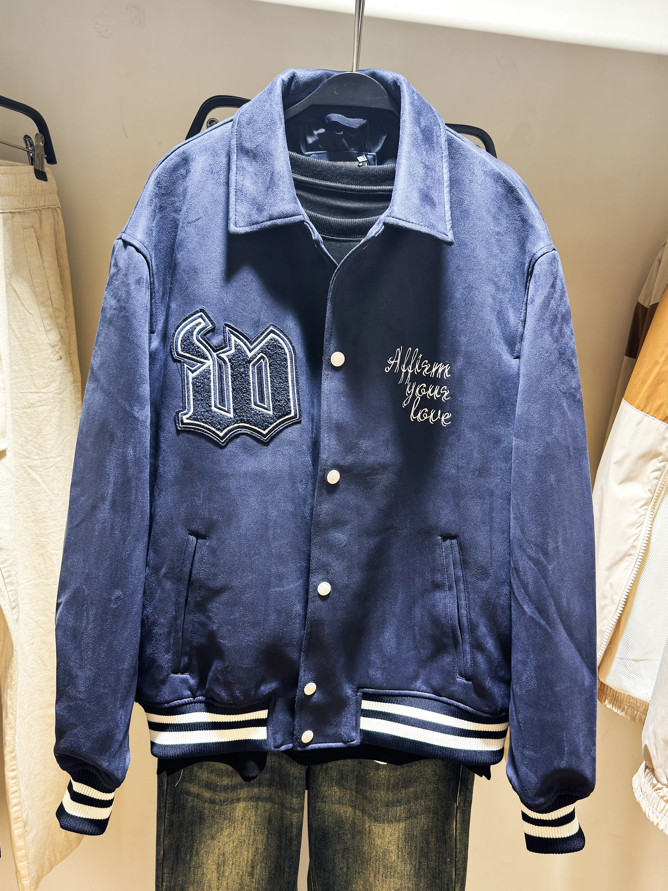 Men's College Sle Jaet Autumn New Embroidery Velvet Feel Baseball Coat Long Sve Stand Fit Casual Outerwear