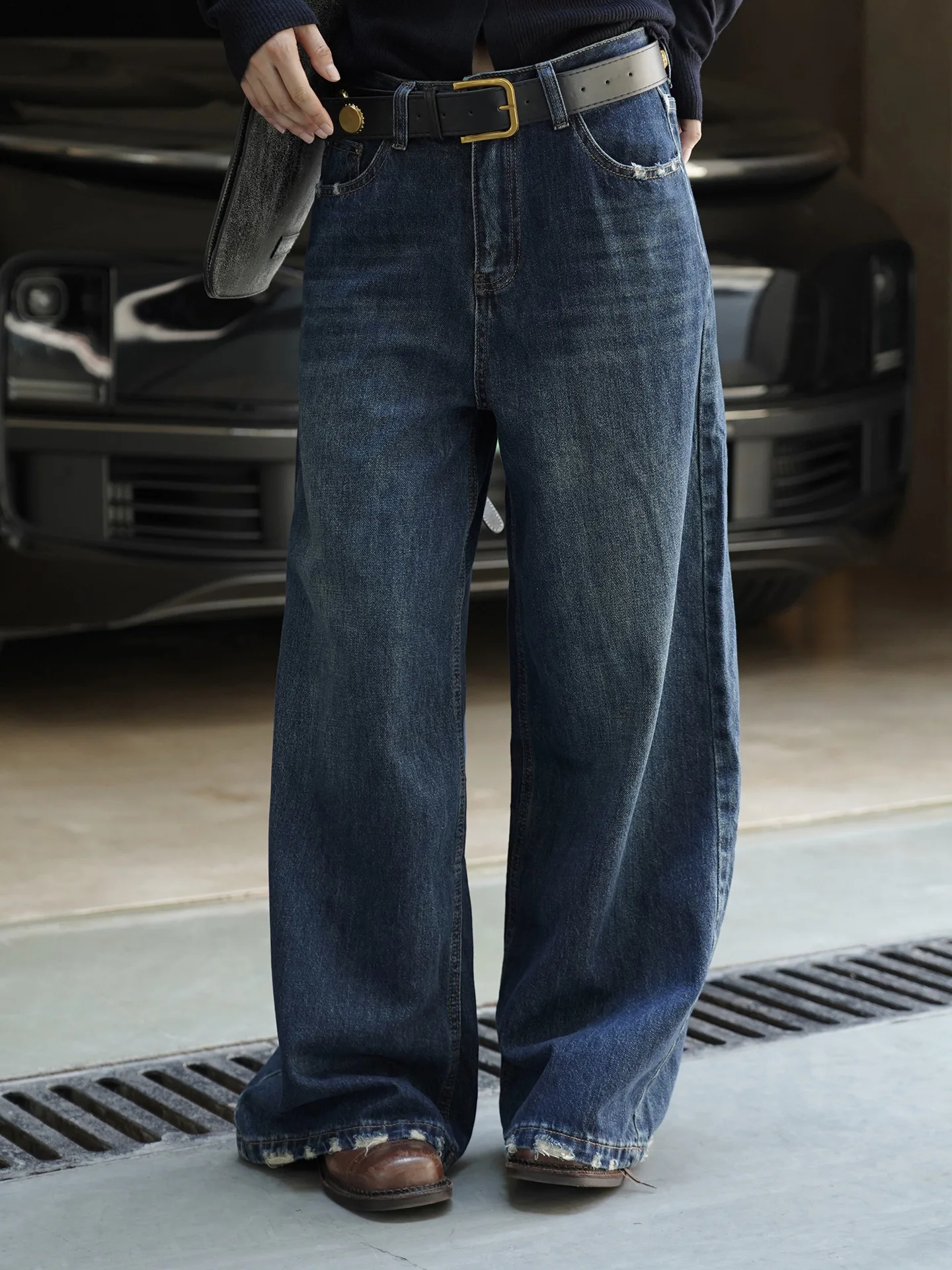 

Autumn New Korean Fashionable Bottle Cap Decorative Belt Jeans Loose Wide Leg Pants Women