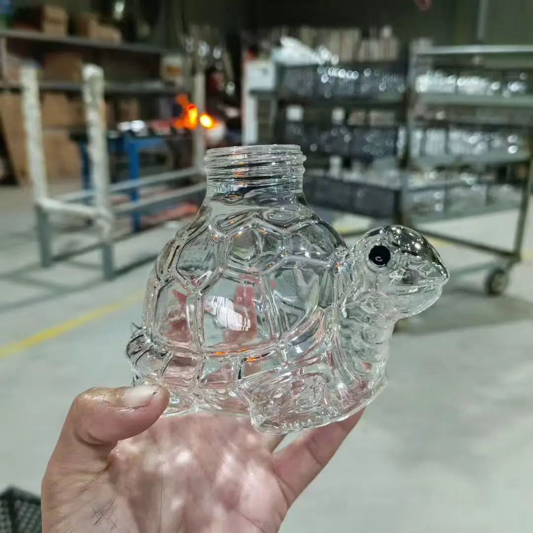 Tarro de dulces con forma de Animal bonito, recipiente hermético con tapa para chocolate, nueces, cápsulas de café, decoración de cocina y comedor, estilos aleatorios