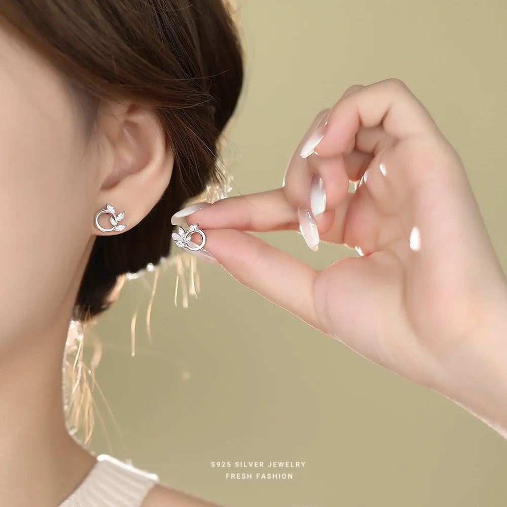 SOFTPIG ريال 925 فضة الزركون يترك أقراط مستديرة للنساء الكلاسيكية غرامة مجوهرات الحد الأدنى اكسسوارات