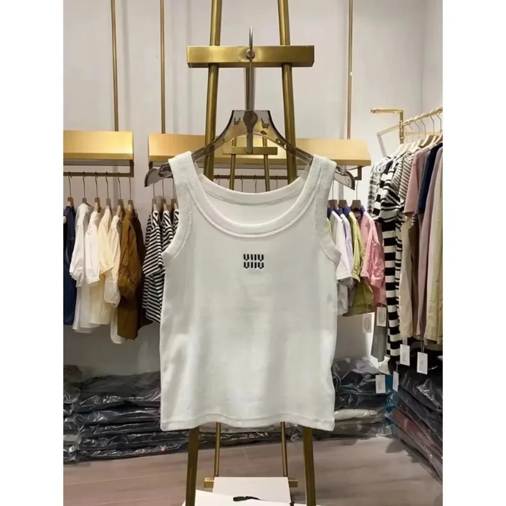 New Summer Yoga Gym Girl Sexy Vest Casual Sleeveless Top Slimming Style Sweet and Spicy Carnival