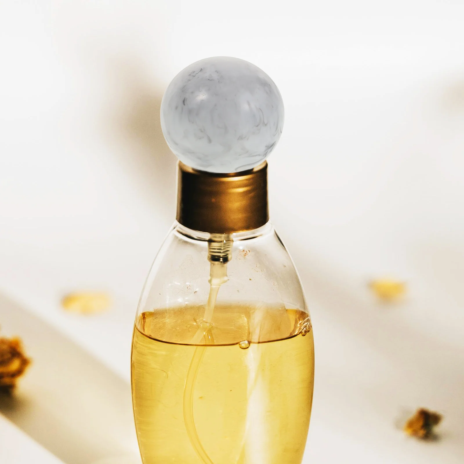 

4Pcs Perfume Caps Resin Round Ball Cylinder 15 Teeth Replacement for Perfume Spray Bottles Cologne Fragrance Sample Bottles