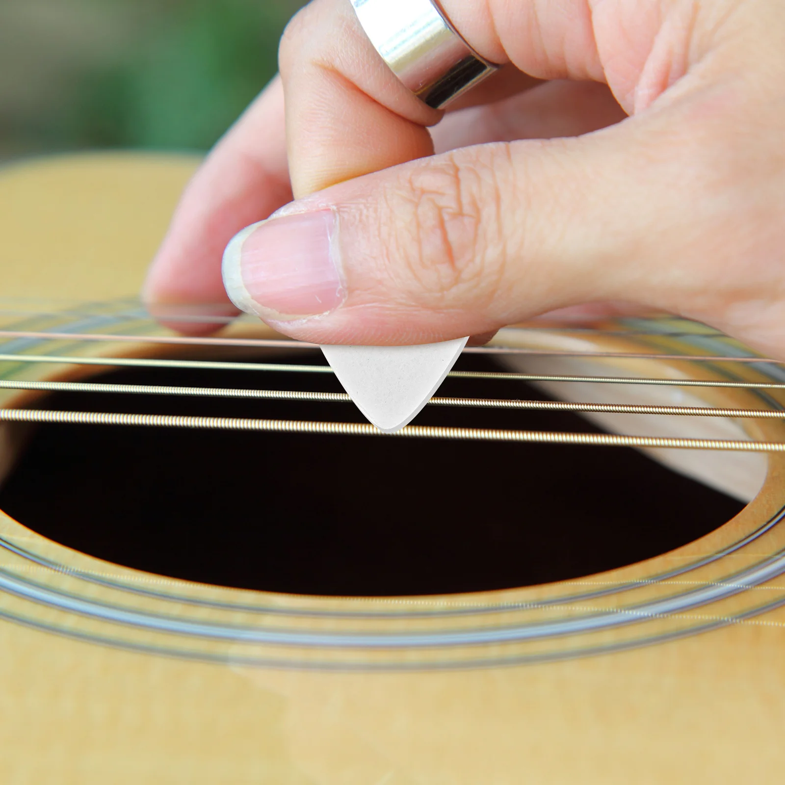 

10Pcs Guitar Felt Picks Assorted Colors Non-Slip Soft Durable for Ukulele Low Instruments Enhance Sound Quality