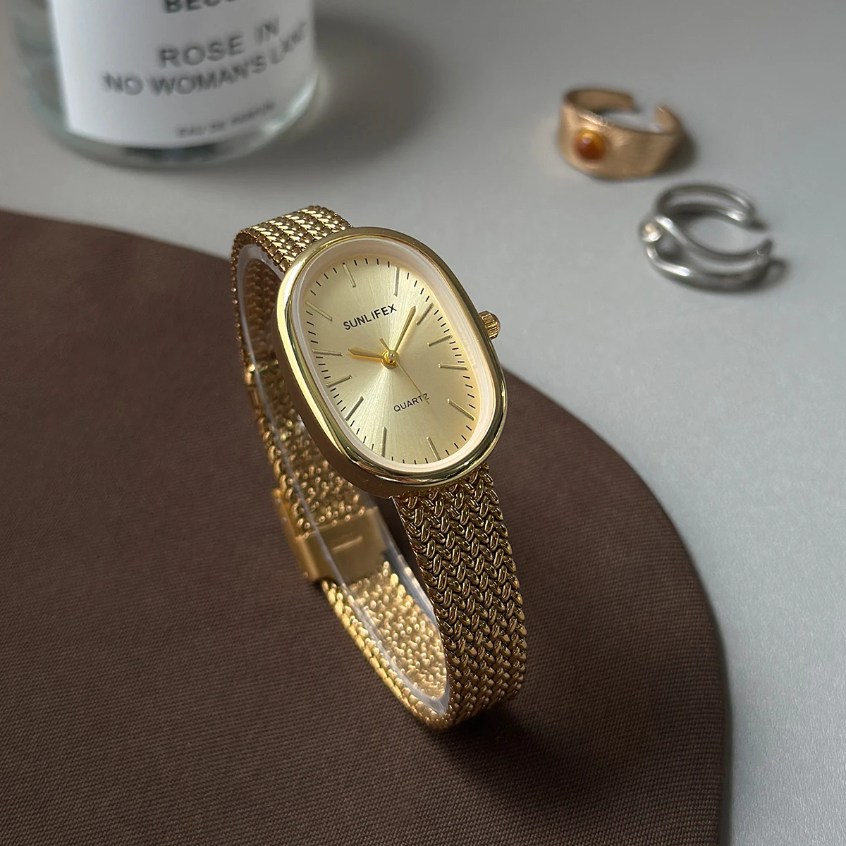 SUNLIFEX البيضاوي المرأة شبكة من الاستانلس استيل حزام ساعة فساتين راقية رقيقة جدا ساعات كوارتز بسيطة السيدات ساعات المعصم Reloj