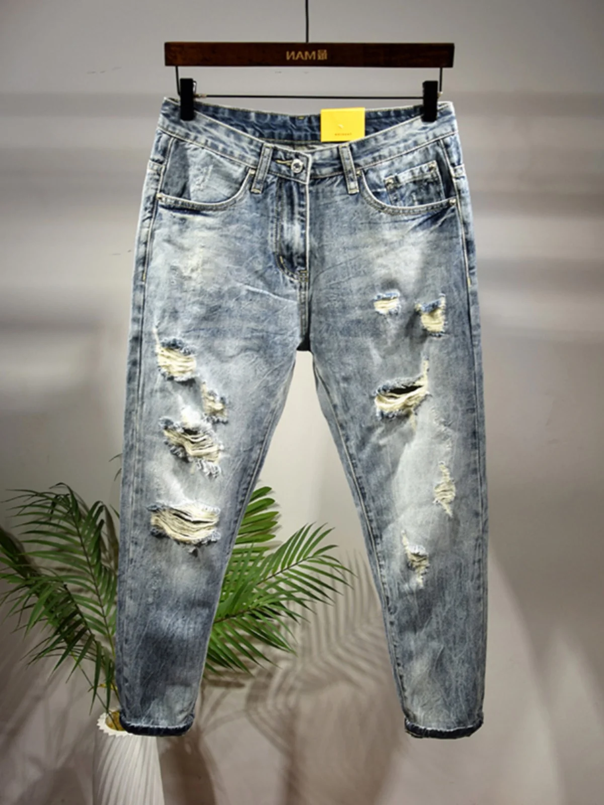 

Летние тонкие рваные джинсы до колен для мужчин: модные, облегающие, светлые, укороченные, прямые джинсы-брюки в стиле «бедняка»