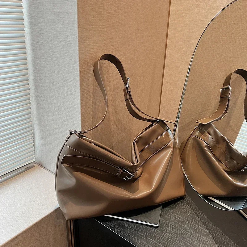 Pojedyncza torba na ramię, damska nowa wszechstronna duża torba, torba na ramię o dużej pojemności dla studentów Un Sac Épaule