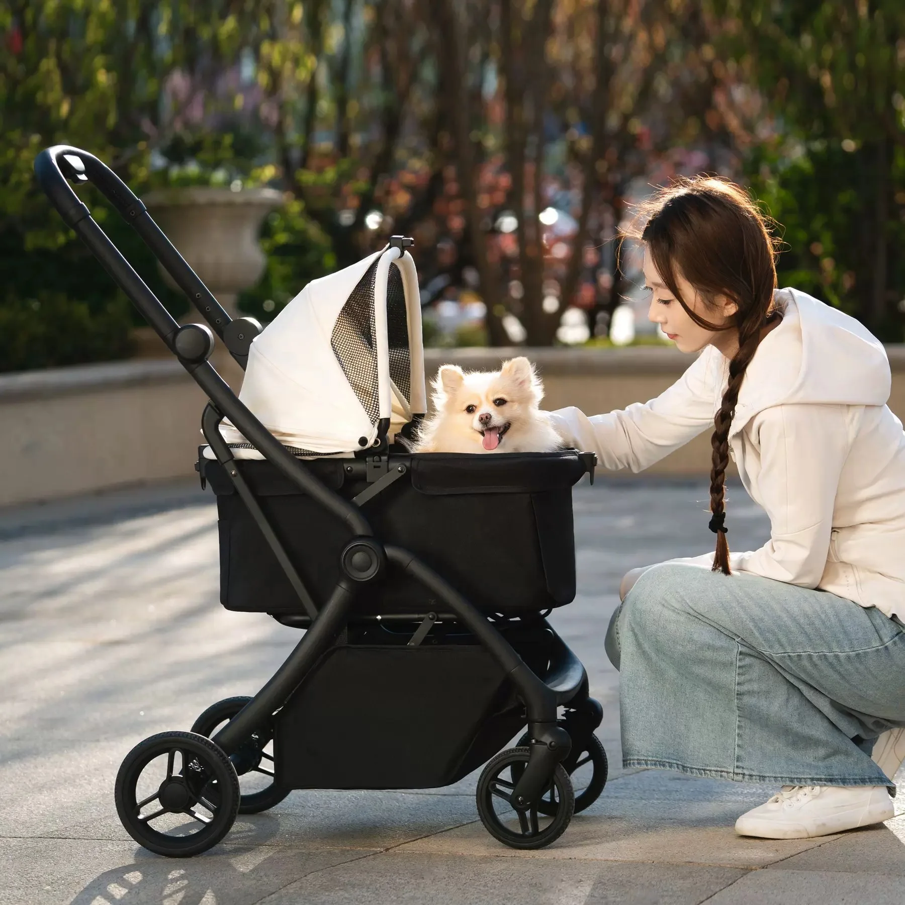 One-Click Gravity Automatic Closing Pet Stroller Outdoor Dual Brake Stroller for Medium Dogs for Sports Entertainment