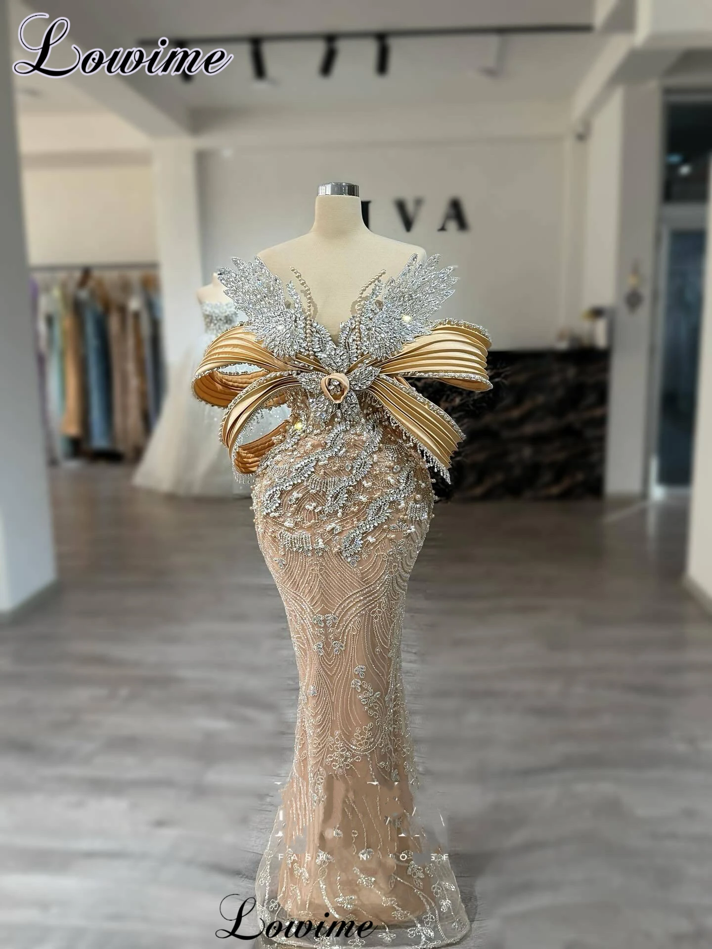 

High Fashion Celebrity Dresses With Crystals Off Shoulder Special Evening Gowns Photography Dresses Vestidos De Gala Customized