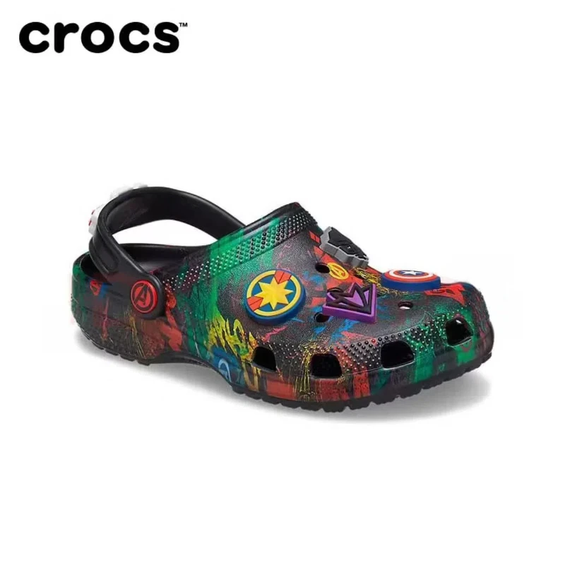 Oryginalne Crocs x The Avengers Kawaii Cartoon śliczne dziewczęce chłopięce sandały kapcie dziecięce antypoślizgowe plażowe buty z dziurami prezent