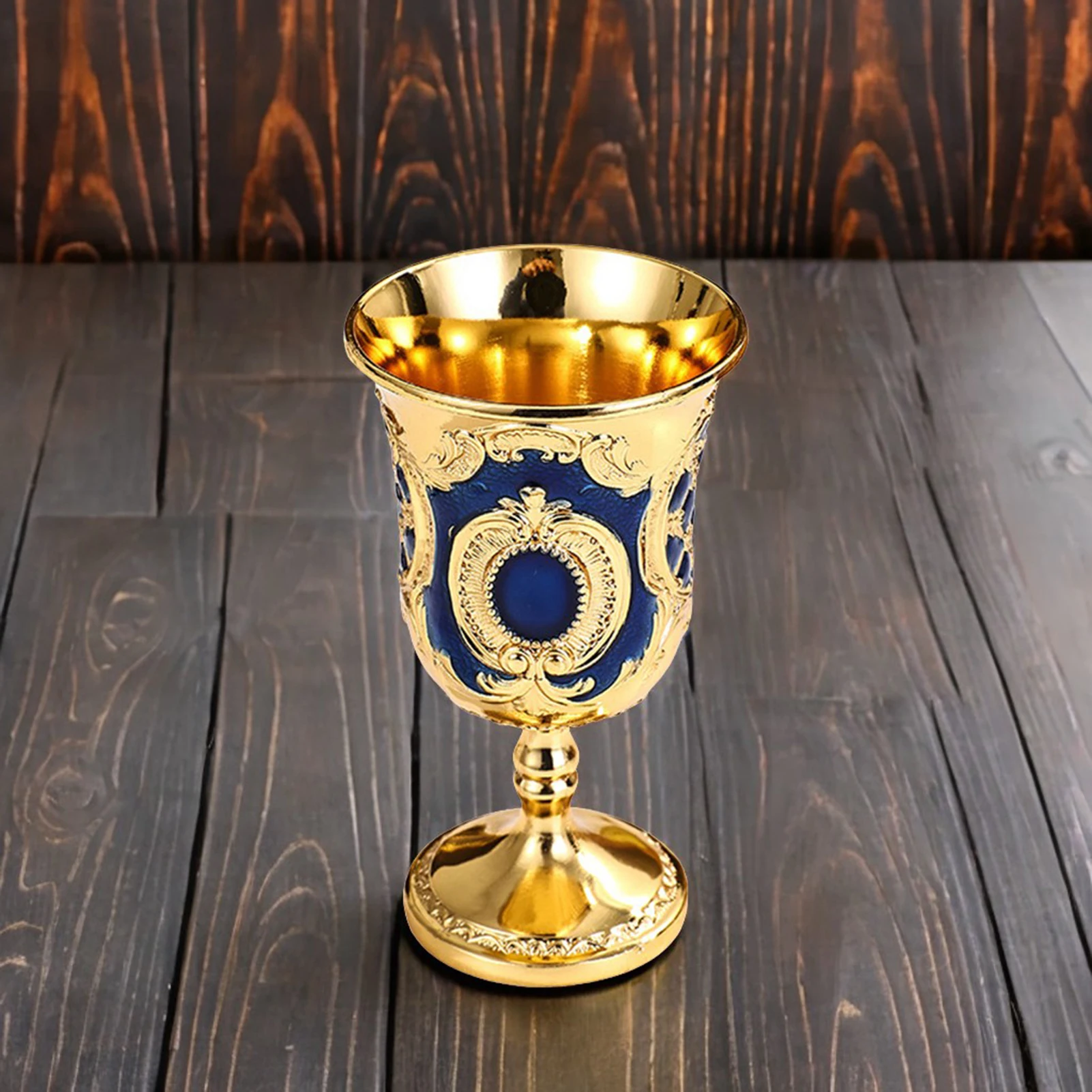 Vintage Medieval Wine Goblet Elegant Imitation Royal Wine Cup Russian Vodka Glass Goblet for Housewarming Festive Gift