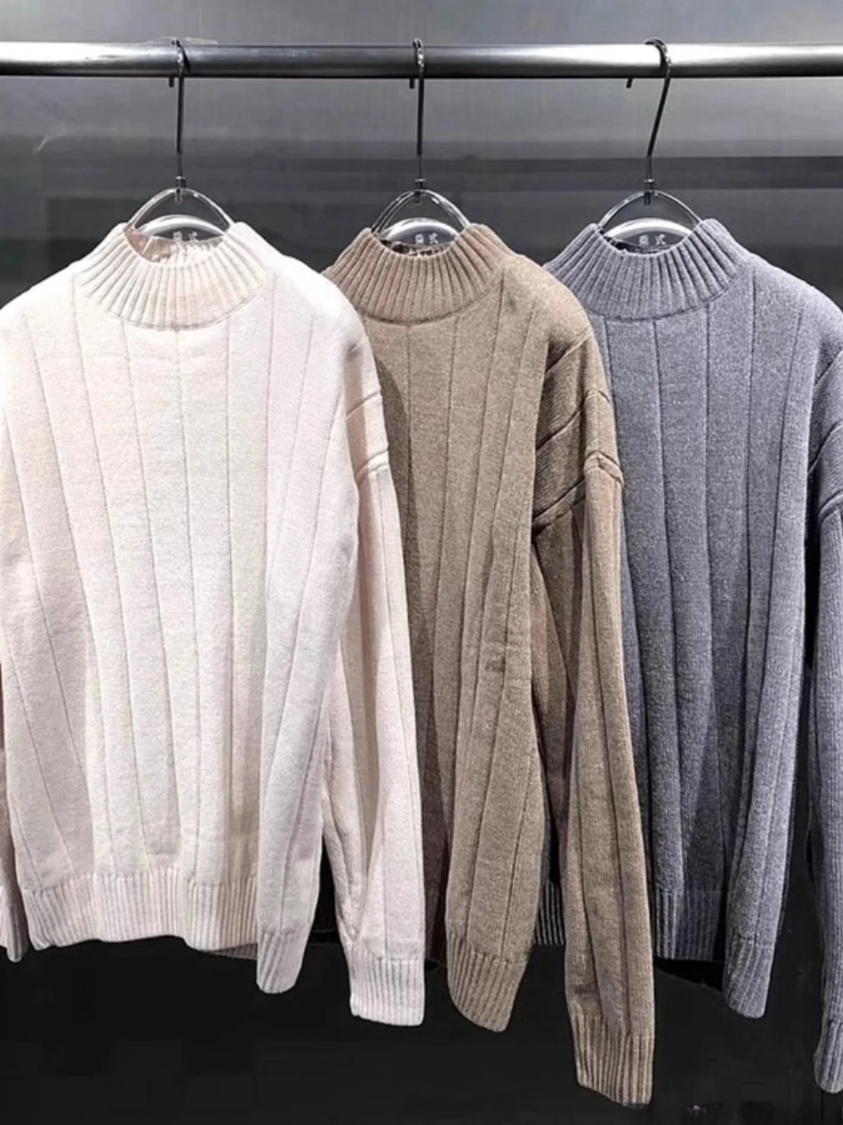 

Удобный мягкий вязаный свитер для мужчин, цветная блузка в стиле ретро, эластичный деловой повседневный длинный свек, круглый зимний топ