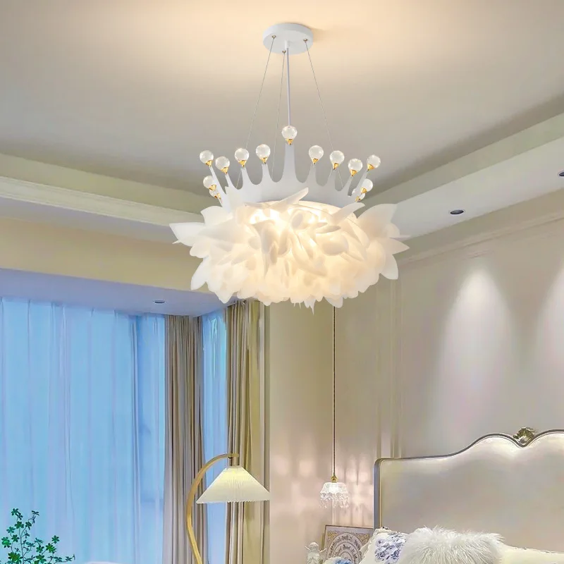 

Italian designer bedroom light ceiling light petal master bedroom room simple modern Nordic living room