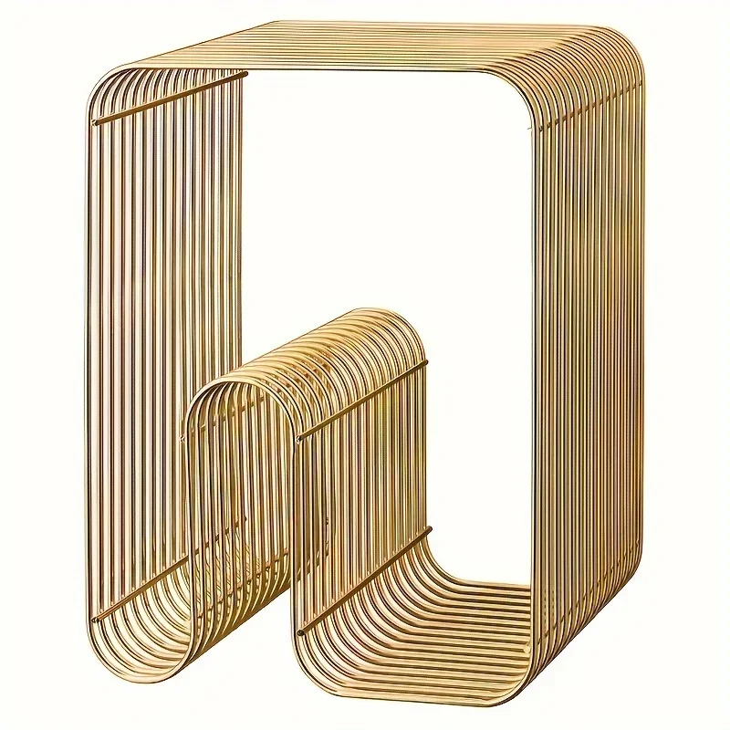 Moderne Scandinavische metalen salontafel Woonkamermeubilair Strakke bijzettafel Minimalistische opbergruimte voor tijdschriften en boeken
