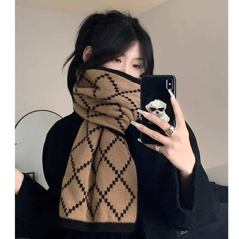 British Versatile Simple Scarf for Women Spring & Fall High-End Atmosphere Shawl Woolen Knitted Scarf