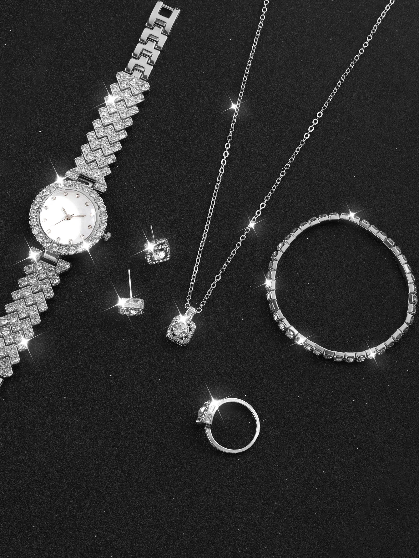 Reloj de cuarzo plateado con incrustaciones de diamantes rectangulares para mujer, conjunto de joyas para uso diario, una fiesta llena de diamantes