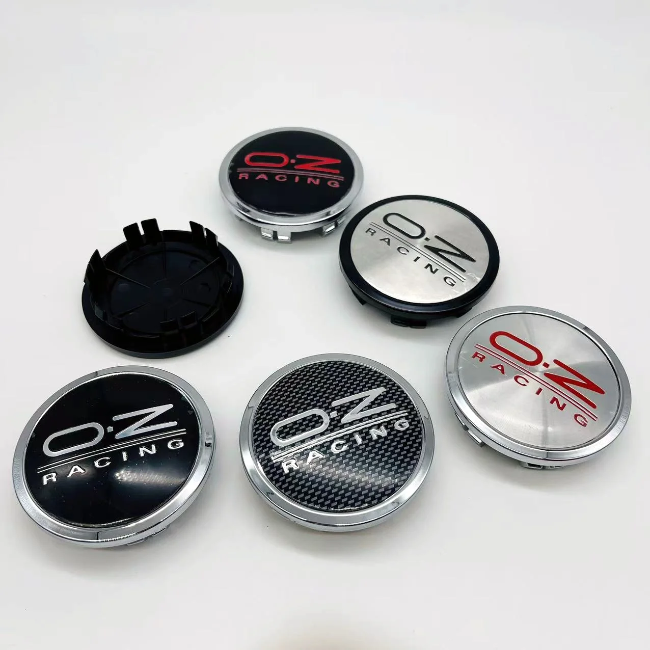 4 pezzi 75mm OZ OZ Racing Logo Emblema Car Wheel Center Caps Ruote Mozzo Caprimozzo Auto Rim Center Cover Styling Accessori auto
