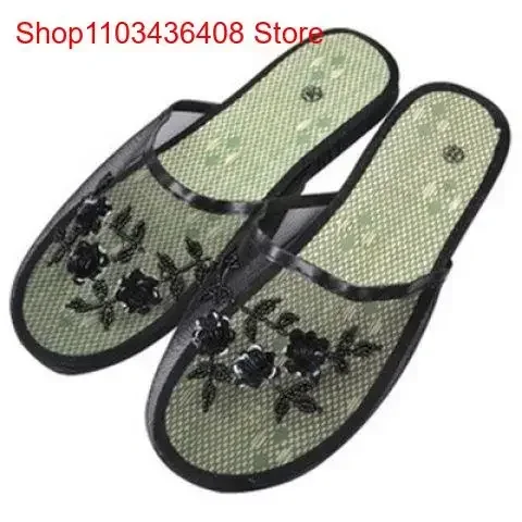 Dames Indoor Slippers Pailletten Platte Schoenen Dame Zomer Holle Mesh Strand Slippers Slippers Casual Baotou Creatief Bloem Mesh