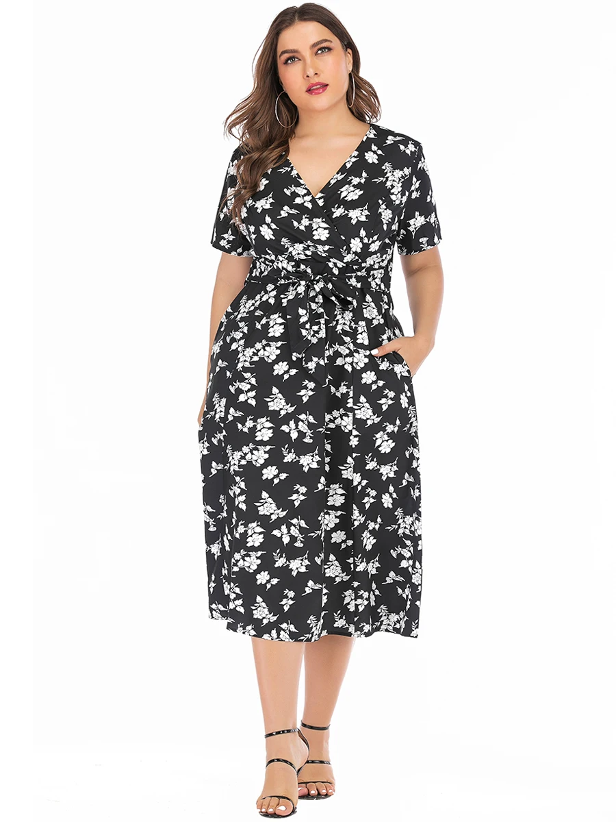 Plus Size Casual Dress Woman Summer V Neck Short Sleeve Floral Print Black Long Dress Pockets Ladies Tunic Maxi Curvy Dresses