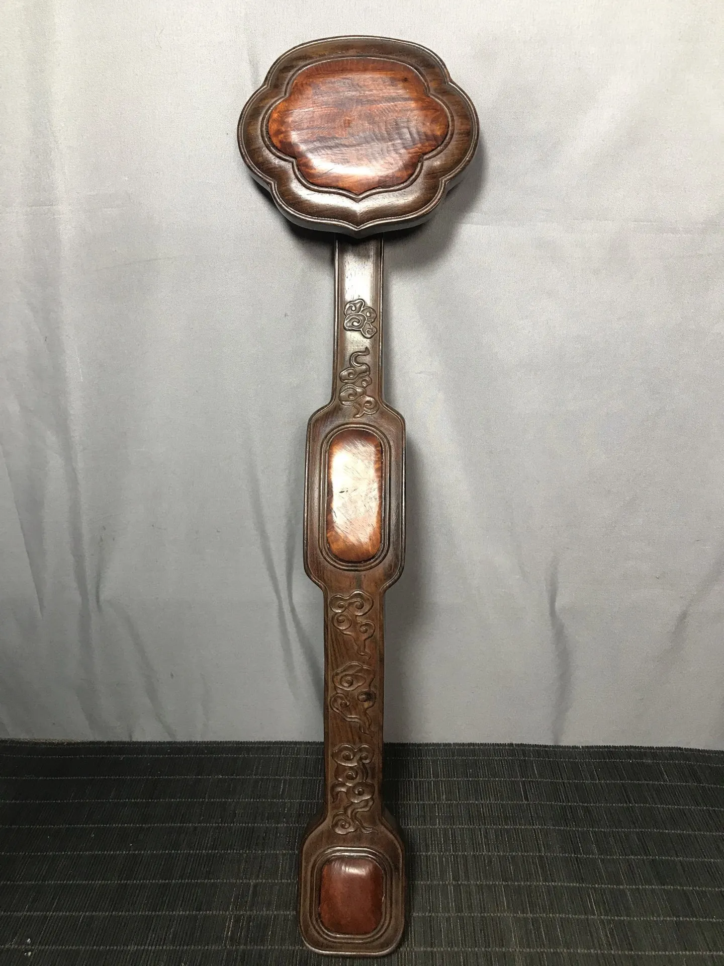 

Антикварный декоративный шкаф для вина из палисандра с инкрустацией и резьбой, украшение для дома