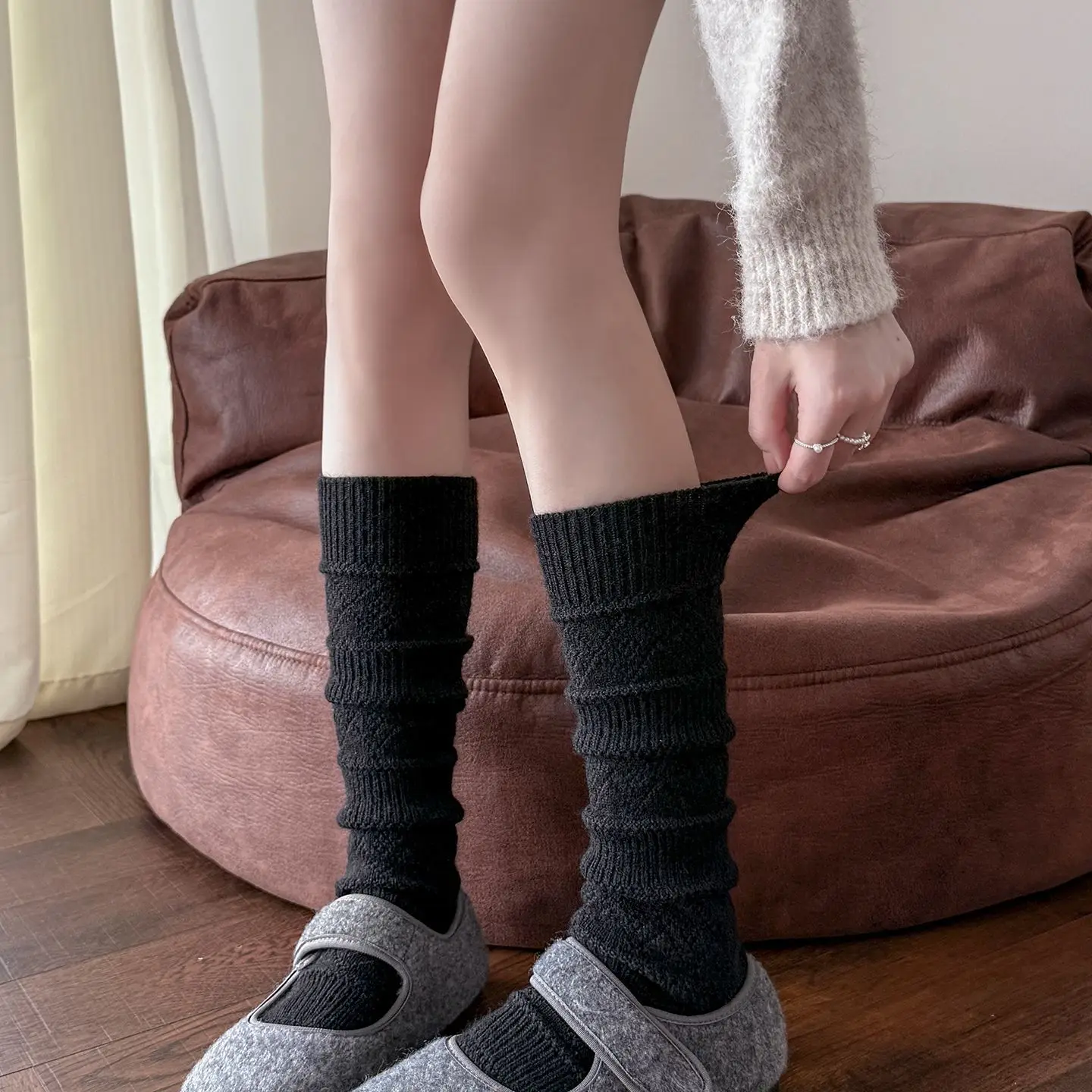 Otoño e Invierno nuevos calcetines de pila JK de doble aguja calcetines cálidos gruesos calcetines cálidos hasta la pantorrilla calcetines de otoño e invierno para mujer