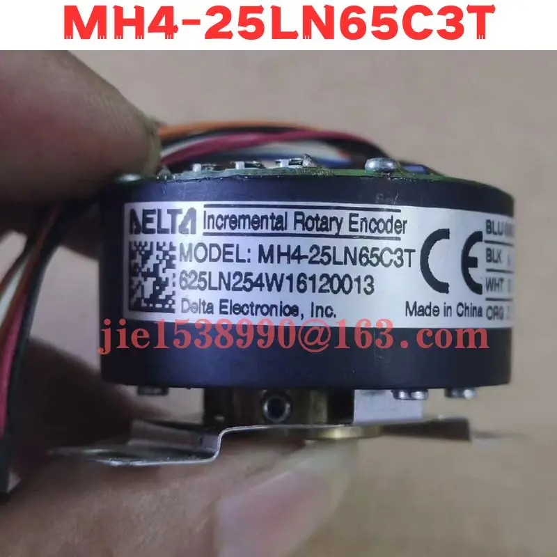 

Used Encoder MH4-25LN65C3T Normal Function Tested OK