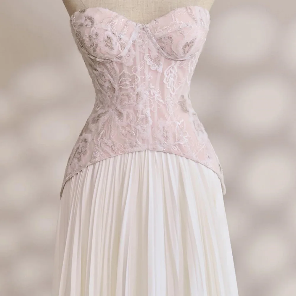 Strapless Sleeveless Chiffon Floor Length A-Line Evening Dress Panel Train Lace Up Back Temperament Photo Color Party Gowns