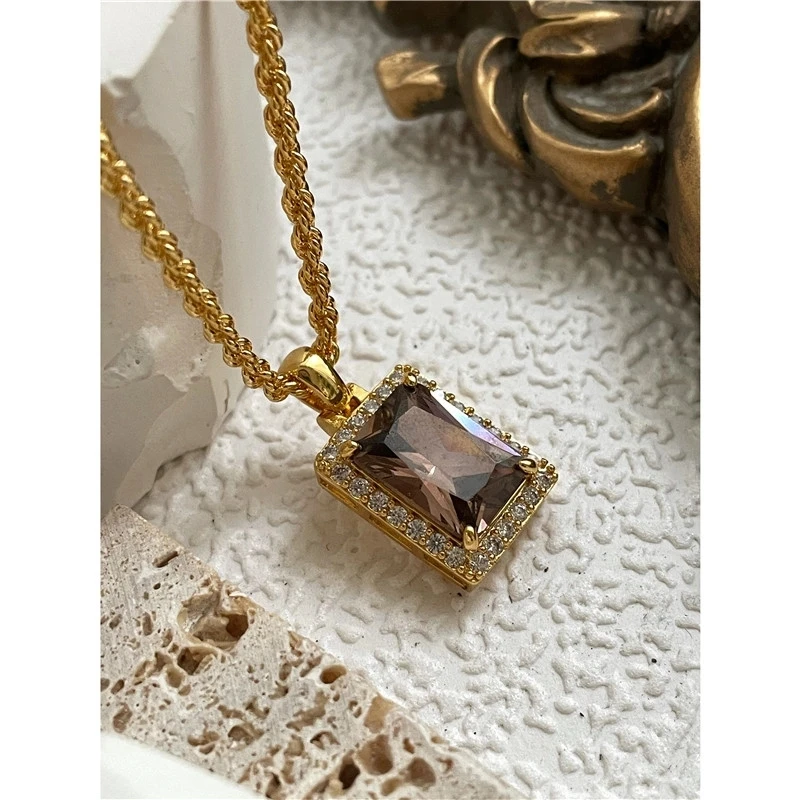 Brass With 18K Twist Chain AAA Zircon Necklace Women Jewelry Designer T Show Runway Gown Rare INS Japan Korean Trendy Top