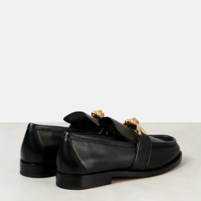 금속 버클, 둥근 앞코, 평평한 밑창, 스타일리시하고 다재다능한 싱글슈를 갖춘 여성용 영국 스타일 레트로 천연 가죽 로퍼