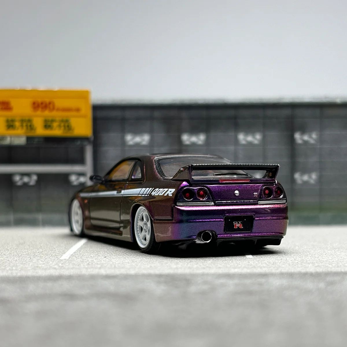 FH 1: 64 Scale Nissan Nismo GTR R33 400R Skyline Alloy Car Model Collection Ornaments