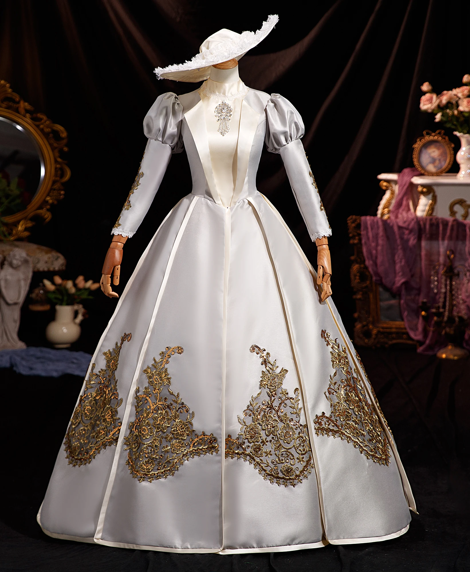 

Грузинское красное бальное платье Средневековые вечерние платья Marie Court Необычные платья