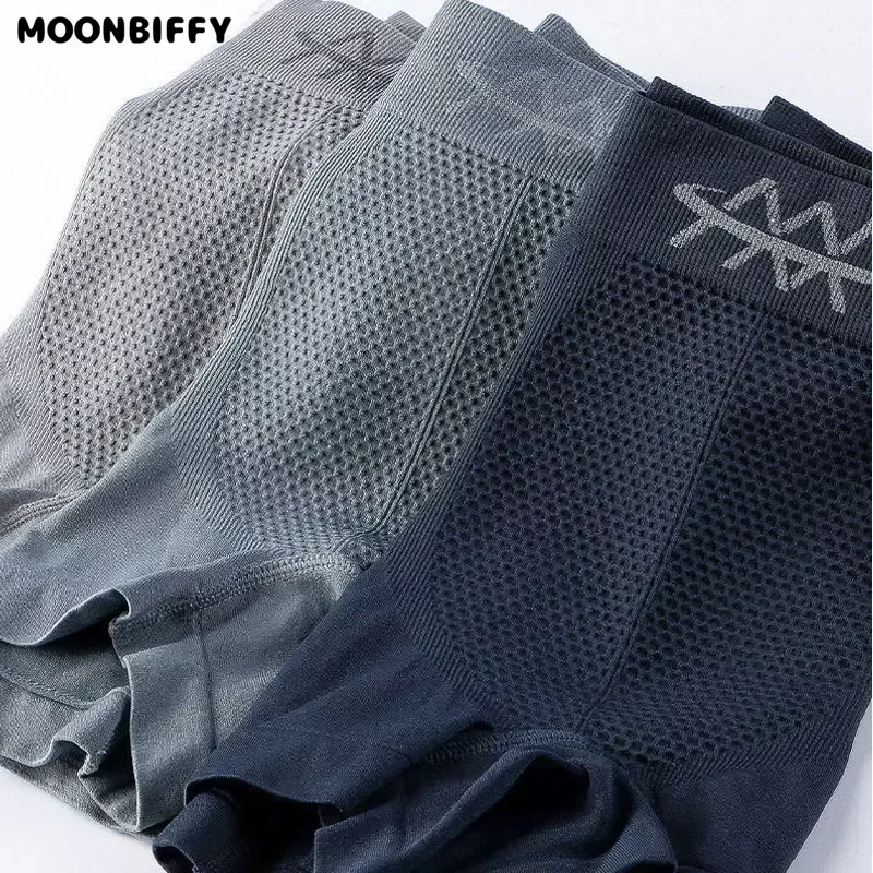 2024 NEW Men\'s Panties Seamless Breathable Mid Waist Traceless High Elastic Male Underpants Nylon Underwear Comfortable Boxers