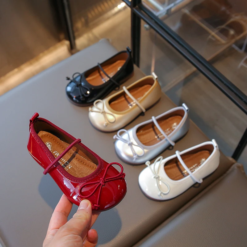 

2026 Spring Autumn Birthday Children Leather Shoes For Girls Fashion Korean Soft Sole Anti-slippery Sweet Bowtie Princess Shoes