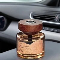 Fragancia duradera montada en coche de madera de alta calidad de la fragancia de gama alta de la vendimia de los accesorios del perfume