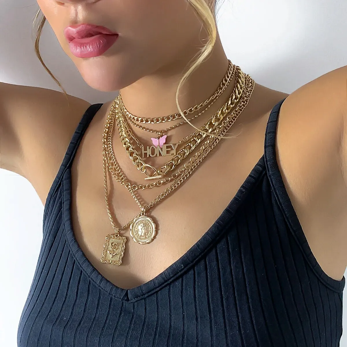 7Pcs Punk Angel Rose Flower Butterfly Pendant Choker Necklace for Women Retro Honey OT Buckle Chain Grunge Jewelry Steampunk New