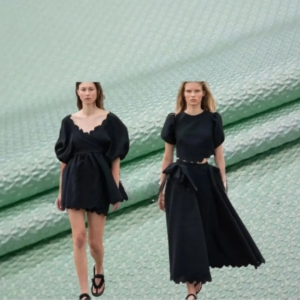 

Solid Color Embossed Yarn-dyed Jacquard Fabric Spring Summer Thin Three-dimensional Small Floral Dress Suit Jacket Brand Cloth