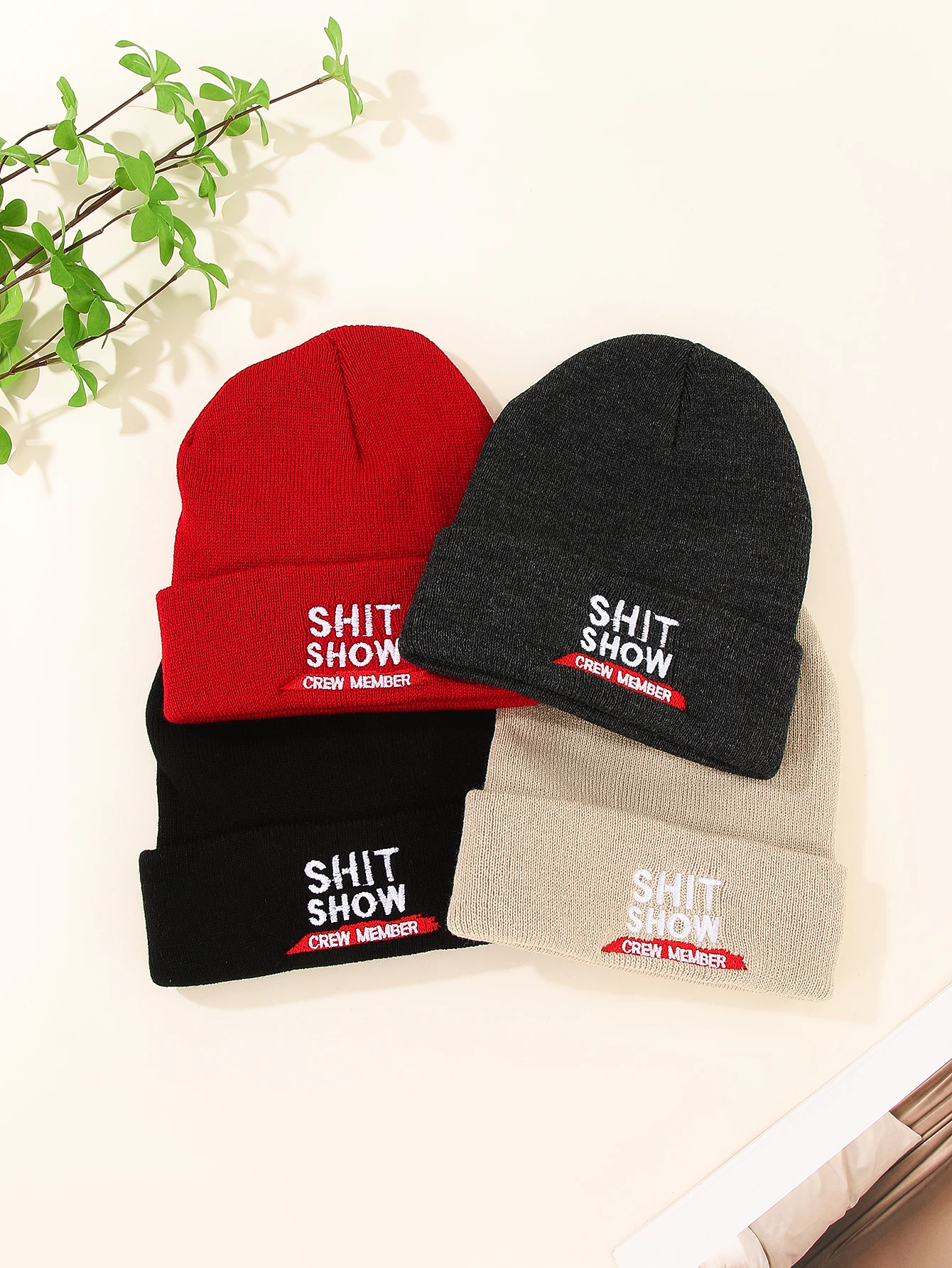 

Alphabet Embroidery elastic beancap Women's cartoon knitted skull cap Winter Warm hip hop hat Men's curling melon skin hat