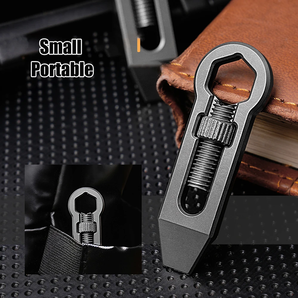 Imagem -04 - Criativo Mini Liga de Titânio Crowbar Chave Inglesa Ajustável Multifuncional Pingente de Colar Chaveiro Edc Gadget Wrench Pingente ao ar Livre 10g