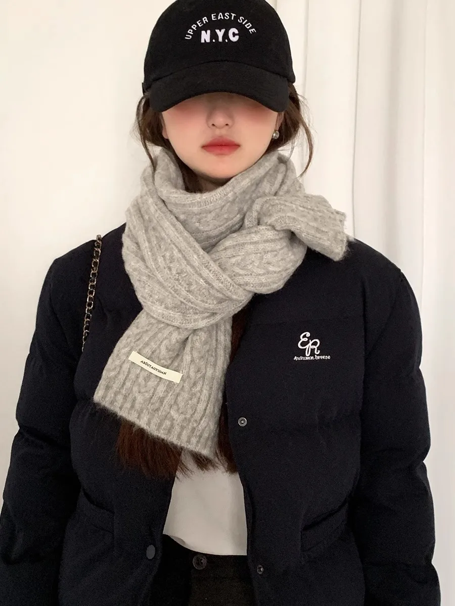 

Grey Wool-Blended Knitted Scarf For Women, New Autumn/Winter Warmth-Enhanced Anti-Cold Korean-Style Scarf