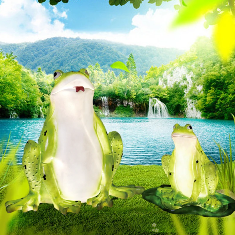 Life-size Animal Decorative Light 3D Fiberglass Frog Lights Park Garden Christmas Decorative Outdoor LED Holiday Lamp